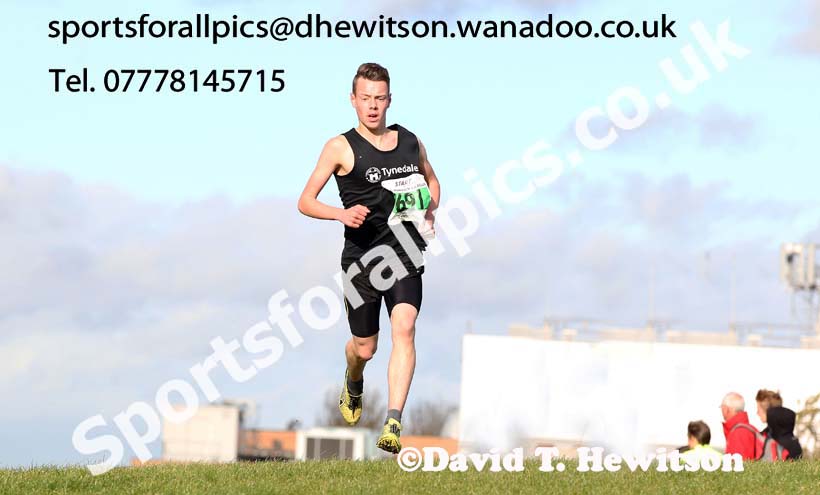 Under-15 boys Sherman Cup, Temple Park, South Shields. Photo: David T. Hewitson/Sports for All Pics
